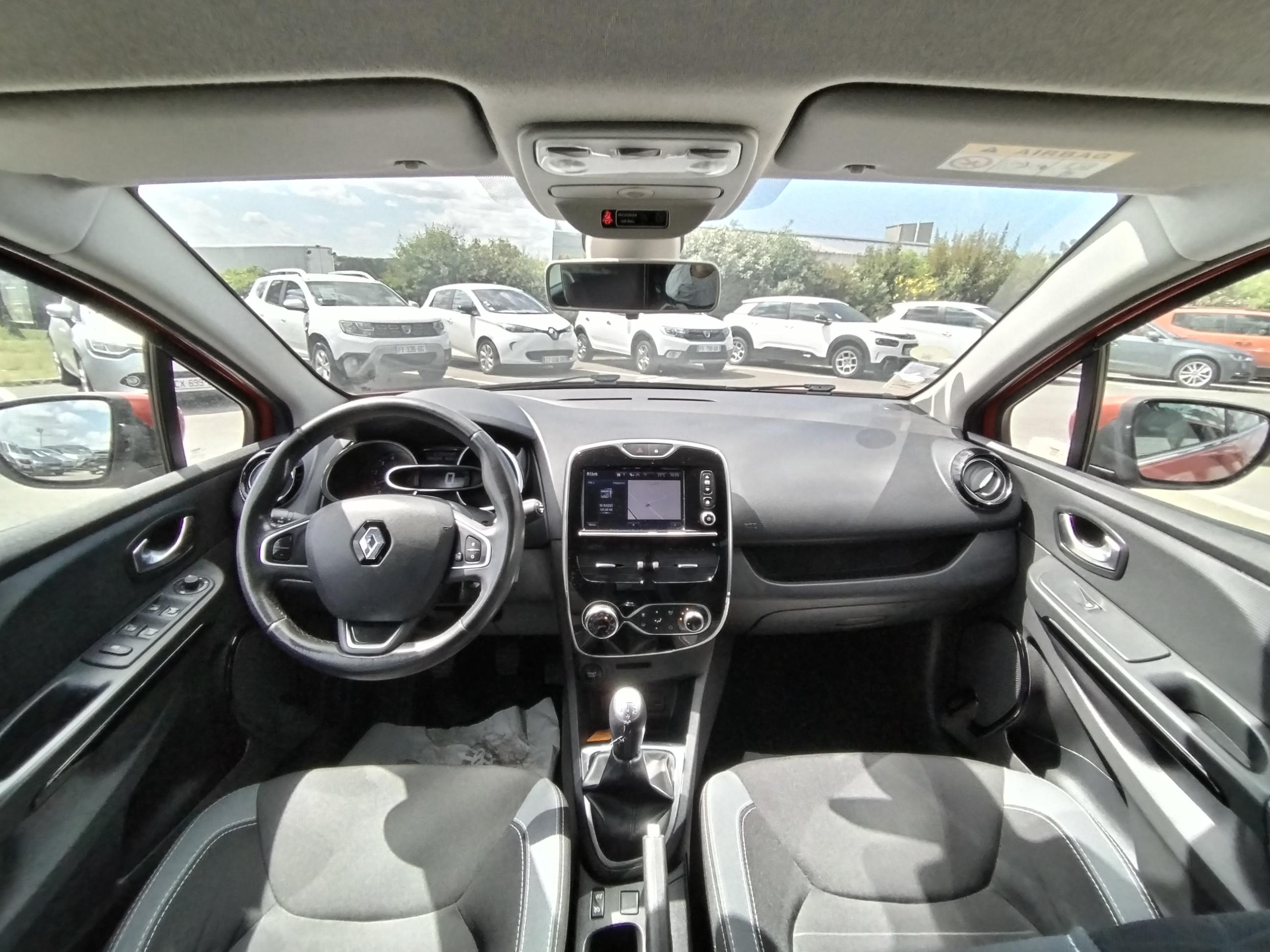 RENAULT  CLIO IV ESTATE